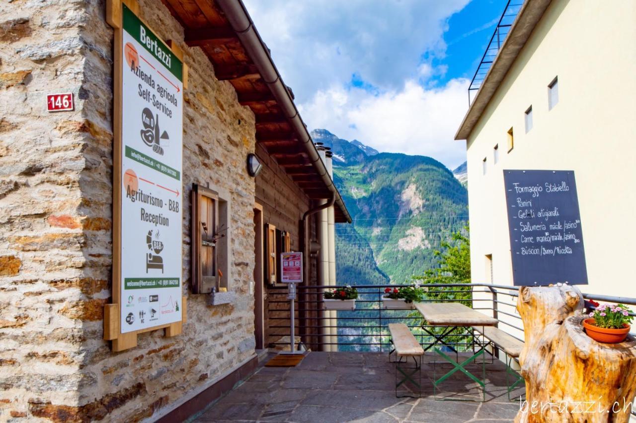 Appartamenti Bertazzi, Cavagnago - Self Check-In Экстерьер фото