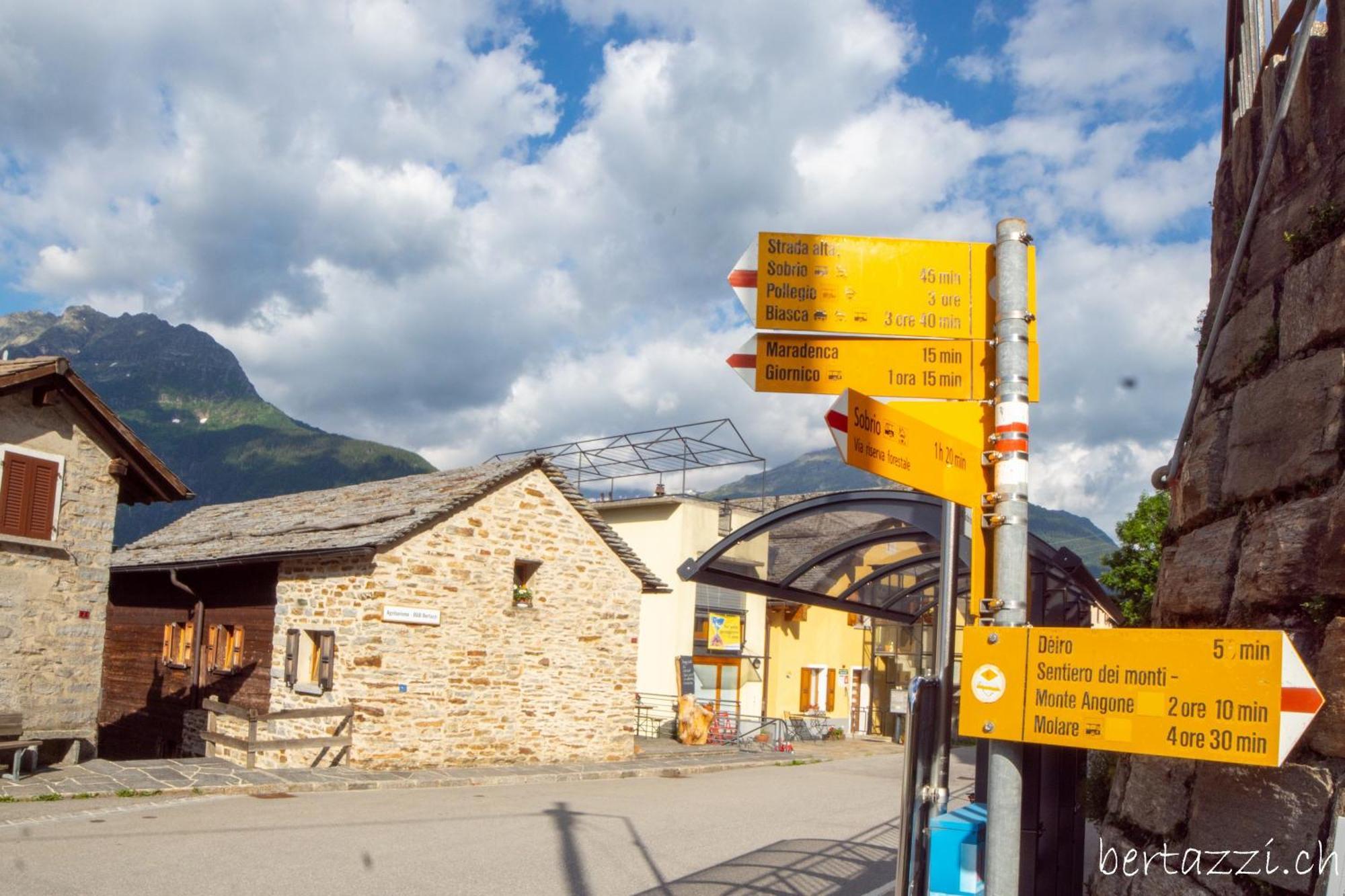 Appartamenti Bertazzi, Cavagnago - Self Check-In Экстерьер фото